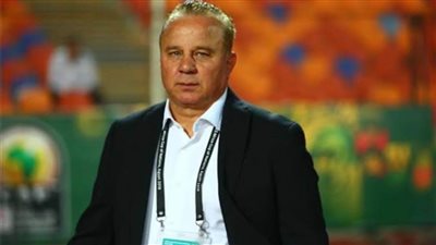 شوقي غريب: الكرة ليست أوامر.. وصلاح سيرفع الطموح للاعبين