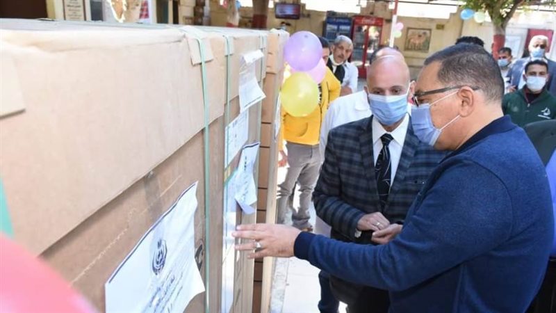 محافظ الشرقية ووكيل