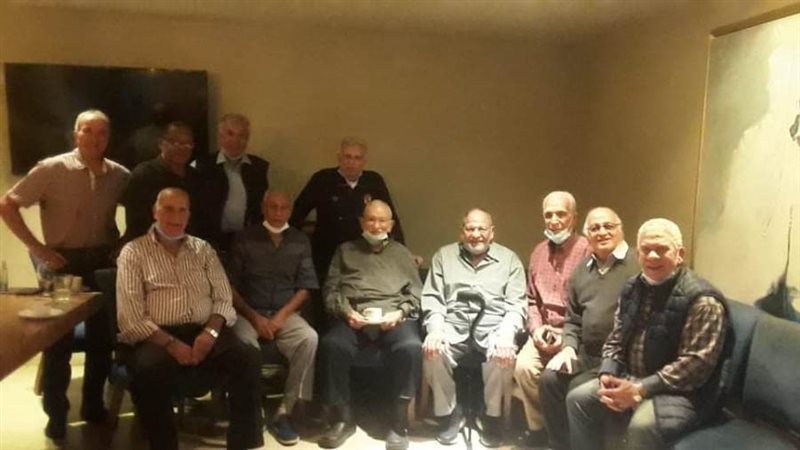 نجوم الكرة يتجمعوم