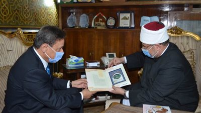 وزير الأوقاف ورئيس الأعلى للإعلام يناقشان وضع استراتيجية مشتركة لبناء الوعي