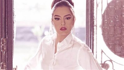 شریھان تقدم فستانها لدعم لبنان.. تعرف على سعره