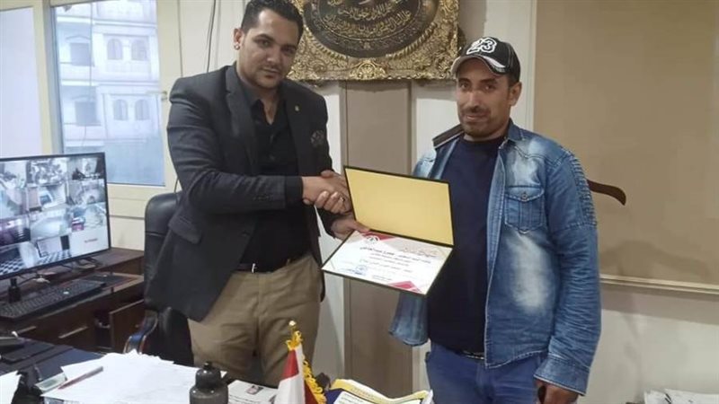 تكريم السائق الأمين