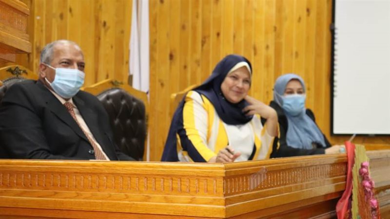 خلال الاجتماع