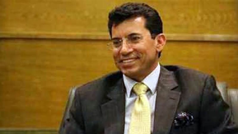 الدكتور أشرف صبحي