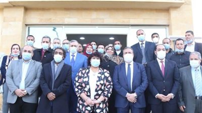 وزيرة الثقافة ومحافظ المنوفية يفتتحان سينما ومسرح السادات بعد التطوير