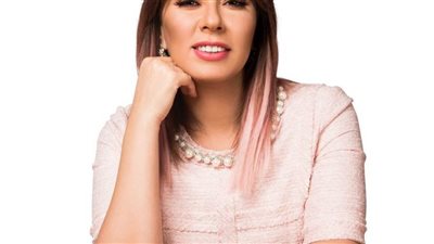 يارا الجندي تقدم مهرجان 