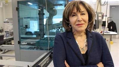 وزيرة الهجرة تهنئ د. هدى المراغي لحصولها على أرفع وسام مدني في كندا