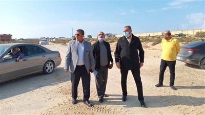 متابعة أعمال المنطقة الحرفية بالعريش تمهيدا لافتتاحها