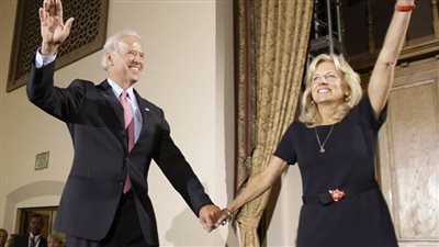 بايدن يعين فريق تواصل نسائي في البيت الأبيض