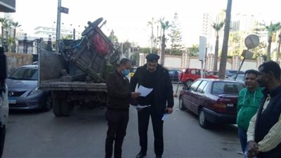 حملة مكبرة بشوارع حي شرق بالإسكندرية 