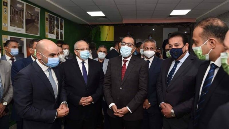 رئيس الوزراء في معهد