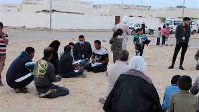 مؤسسات المجتمع المدني توزع بطاطين على الأسر الأكثر احتياجًا بشمال سيناء 