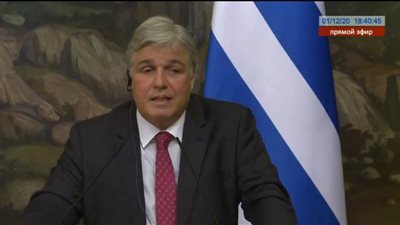 وزير خارجية أوروجواي: نبحث إمكانية شراء اللقاح الروسي المضاد لفيروس كورونا