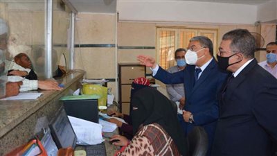 محافظ المنيا يكلف رؤساء المدن باستمرار استقبال طلبات التصالح 