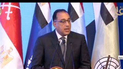 مدبولي يشهد مراسم توقيع بروتوكولات لتنفيذ شبكات البنية التحتية وتوصيل الغاز