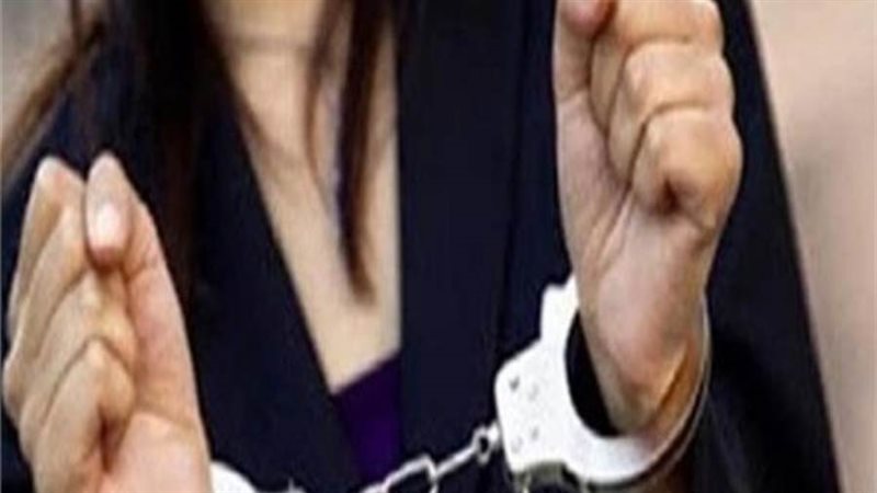 حبس فتاة تروج للأعمال