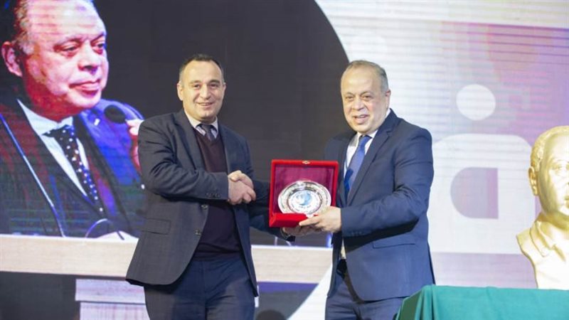 تكريم الفنان أشرف