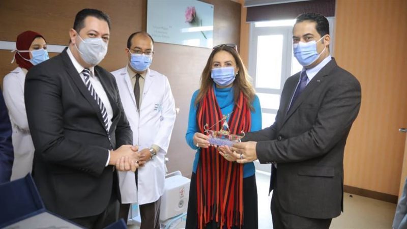 تكريم نائبة وزير