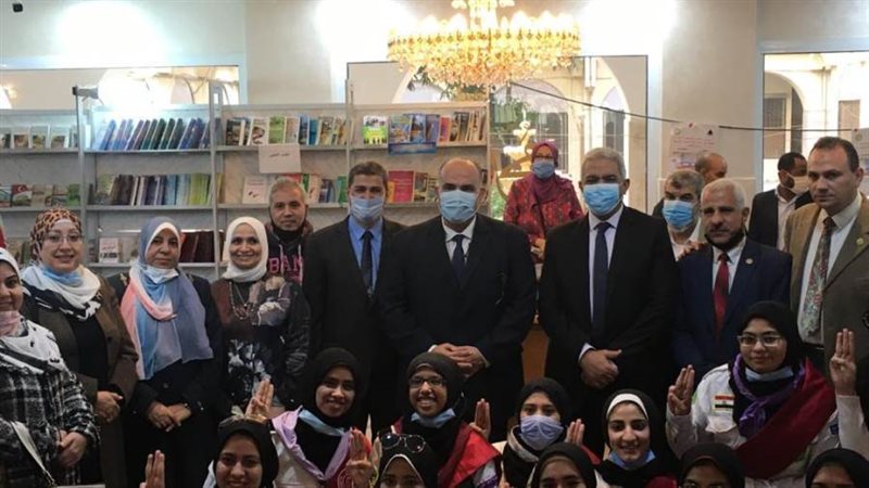 جانب من المعرض