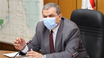 سعفان يفتتح معرض منتجات ذوي القدرات الخاصة بأسوان