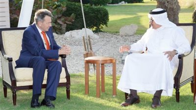 وزير الخارجية البحريني يجتمع مع رئيس اللجنة الدولية للصليب الأحمر