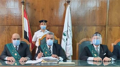 في حكم تاريخي.. فصل فنان من وظيفته لنشره مسرحية تزدري الأديان