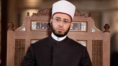 أسامة الأزهري يعزي شيخ الأزهر في وفاة زوجة شقيقه الأصغر