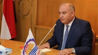 محافظ قنا يؤكد التعاون لتطهير المؤسسات الحكومية والحد من انتشار 