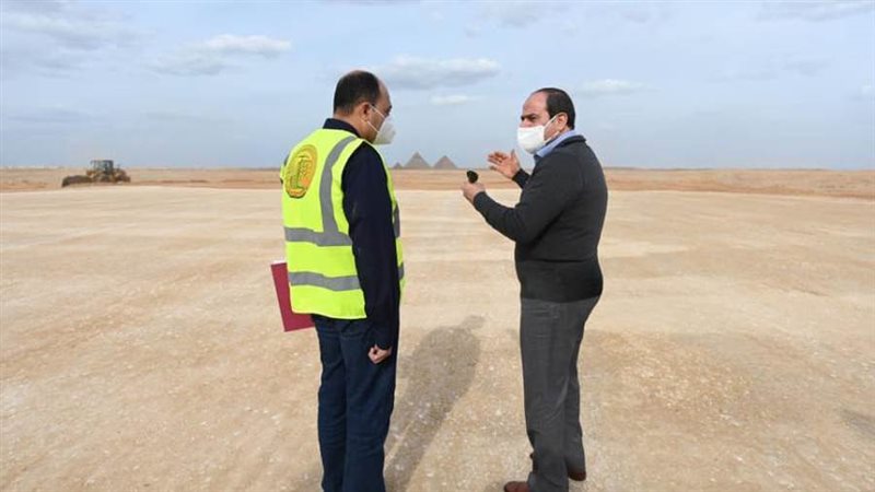 الرئيس السيسي يتفقد