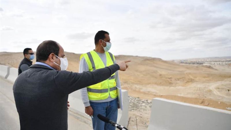 الرئيس السيسي يتفقد