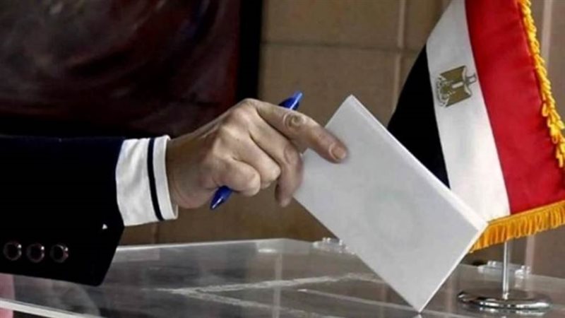 تتسلم مظاريف التصويت