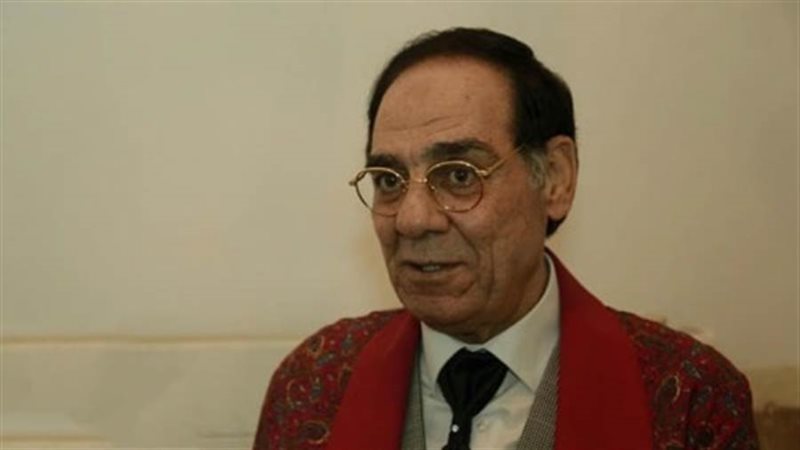 الفنان القدير أحمد