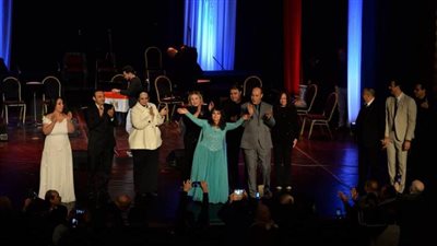 المطربة أحلام أحمد تشدو بروائع الموسيقى العربية على مسرح الجمهورية 