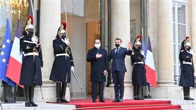 تفاصيل مباحثات الرئيس السيسي مع نظيره الفرنسي في الإليزيه
