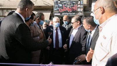 رجائي عطية يفتتح نادي محامي 