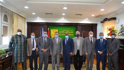 رئيس جامعة الإسكندرية يستقبل سفير غيينا كوناكري