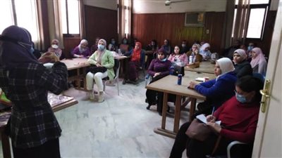 دورات تدريبية مكثفة للصيادلة لتحسين جودة الخدمات الصحية بالمنيا 