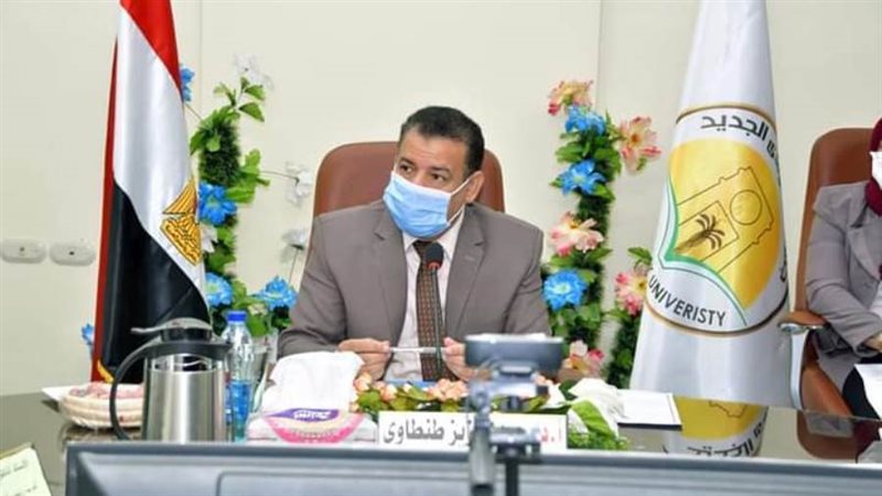 رئيس جامعة الوادي