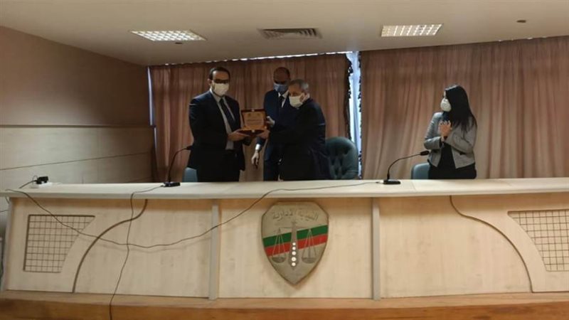 تكريم فريق عمل الأكاديمية