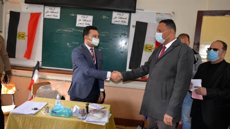 جولة المحافظ