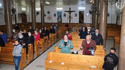 مطرانية الكاثوليك بالمنيا تقرر تعليق الرحلات والمؤتمرات