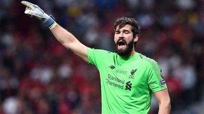 يورجن كلوب: أليسون وشامبرلين قد يعودان لقائمة ليفربول لمواجهة فولهام