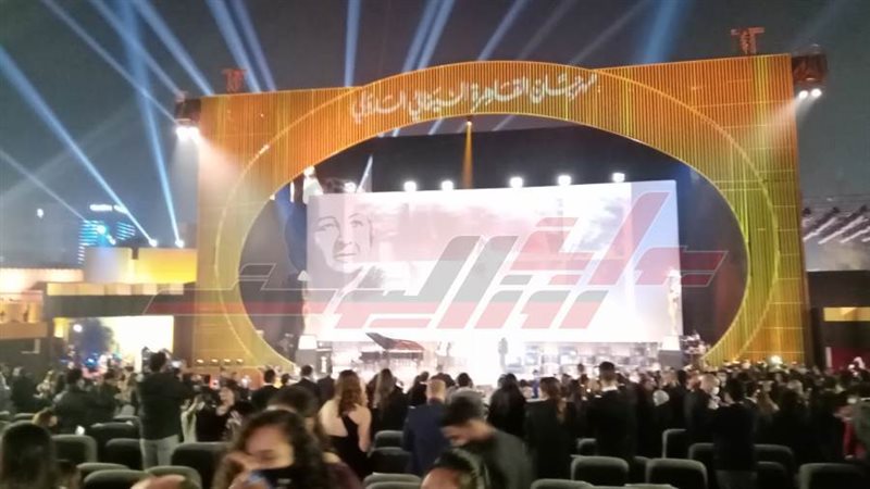 مسرح المكشوف