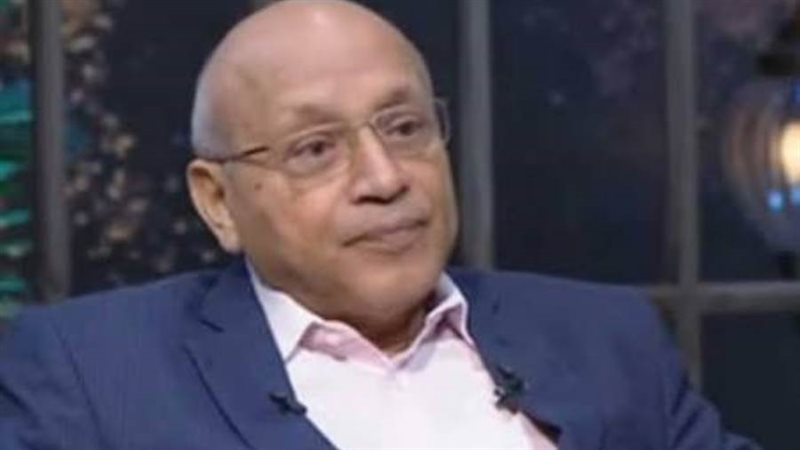 المخرج سمير سيف