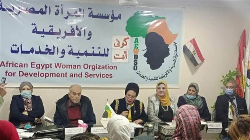 جانب من الندوة