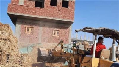 إزالة 9 حالات تعد بالبناء المخالف بالشرقية 