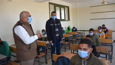  الزملوط يوجه بصرف بدل انتقال لطلاب مدارس 