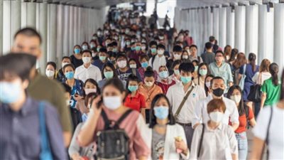 إتيكيت إقناع الآخرين بضرورة ارتداء الكمامة.. للوقاية من كورونا