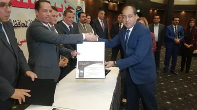 مستقبل وطن بالإسكندرية يكرم قيادات الحزب وأمناء الأقسام والتنظيم بالمحافظة