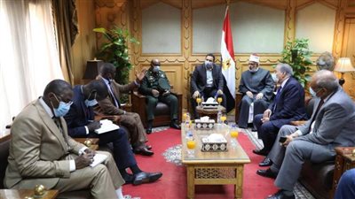 وكيل الأزهر يستقبل وفدًا سنغاليًا لبحث سبل التعاون في مجال مكافحة التطرف